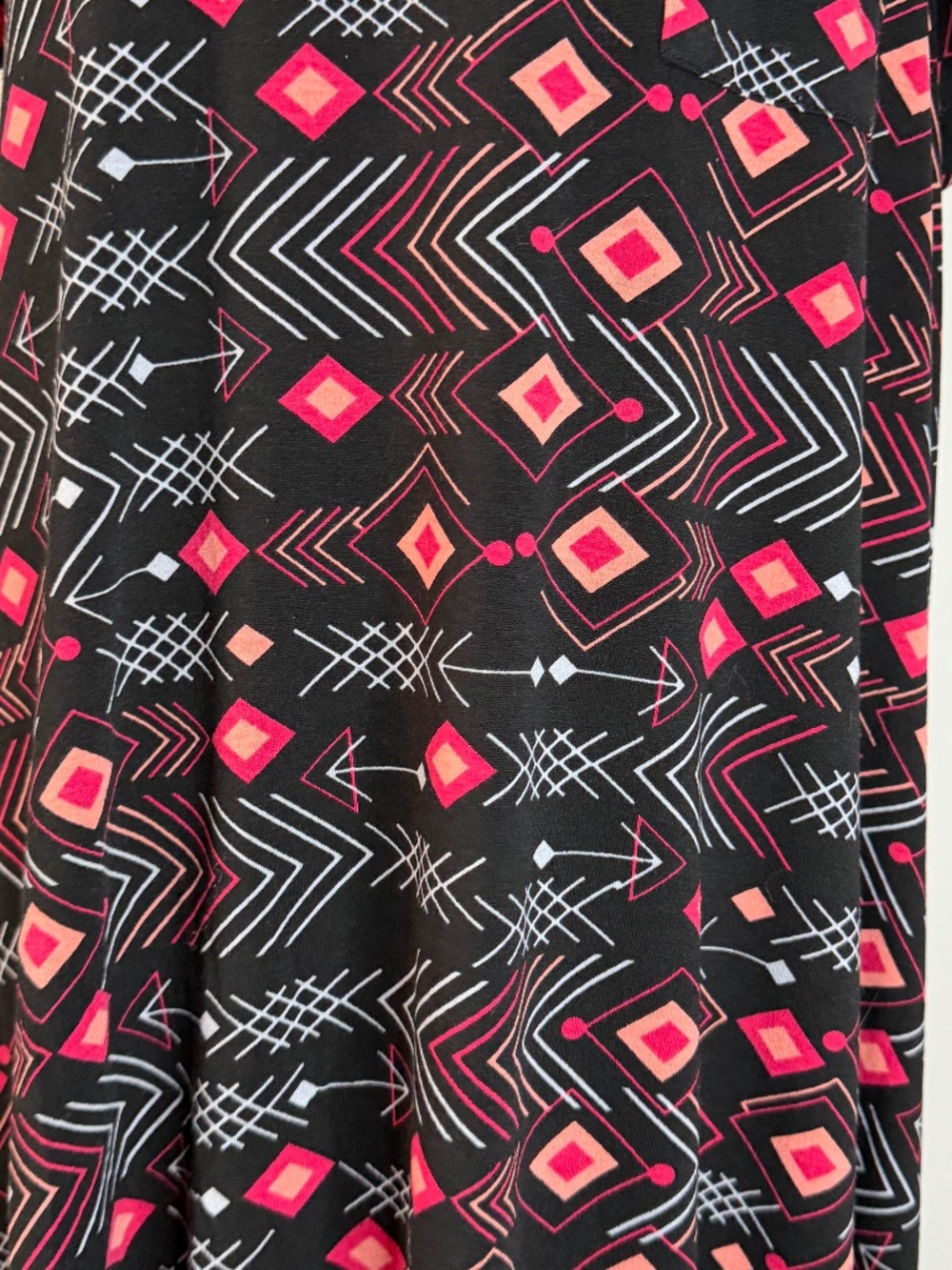 Fun Black and Pink LuLaRoe Carly Dress, X-Large, NWT - Picture 3 of 5